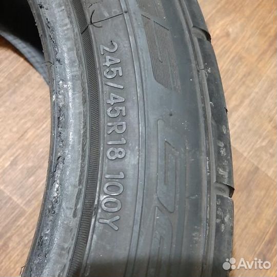 Nitto NT555 G2 245/45 R18