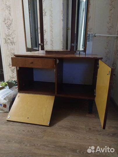 Трюмо трельяж с зеркалом