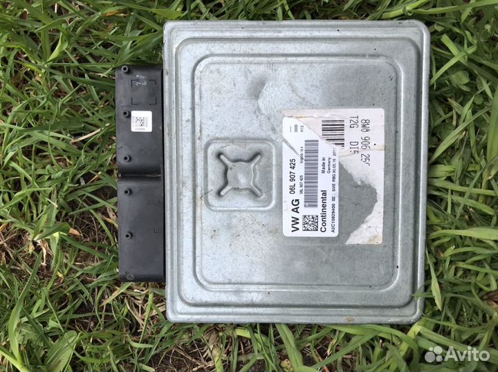 Блок эбу Audi A4 b9 cyrb 249лс quattro