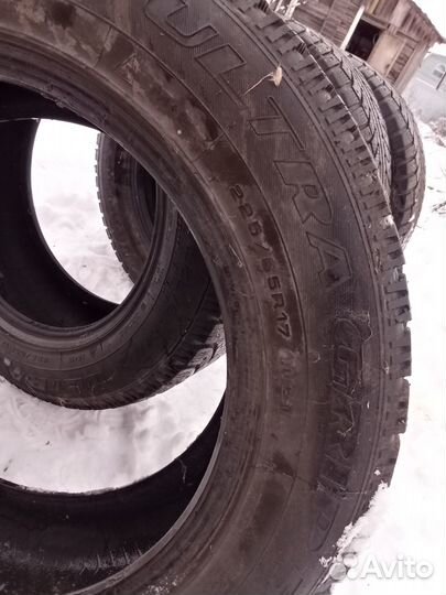 Goodyear UltraGrip 500 225/65 R17 102