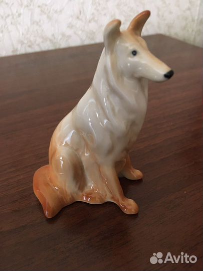 Фарфоровые статуэтки собака лфз