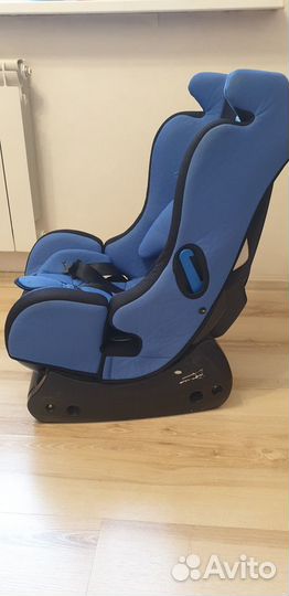 Кресло автомобильное детское 1.5 - 5 лет