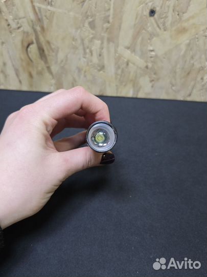 Спортивный фонарь с zoom эффекктом