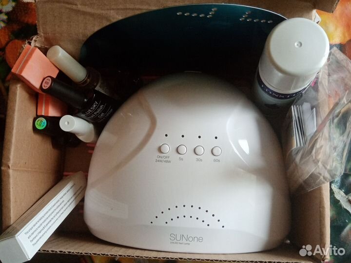 Маникюрный набор с лампой