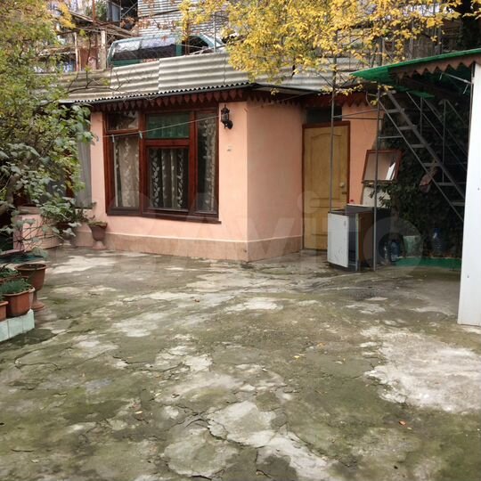 2-к. квартира, 120 м², 1/4 эт.