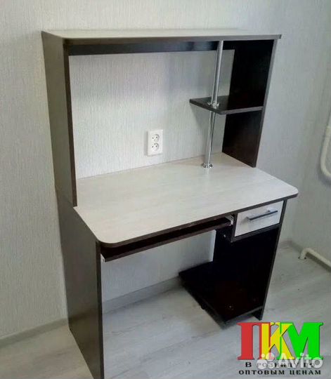 Стол компьютерный Дебют