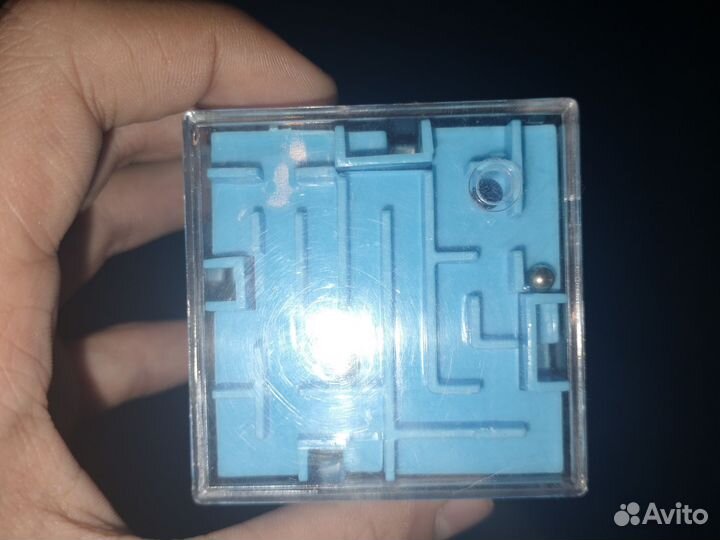 Кубик-головоломка