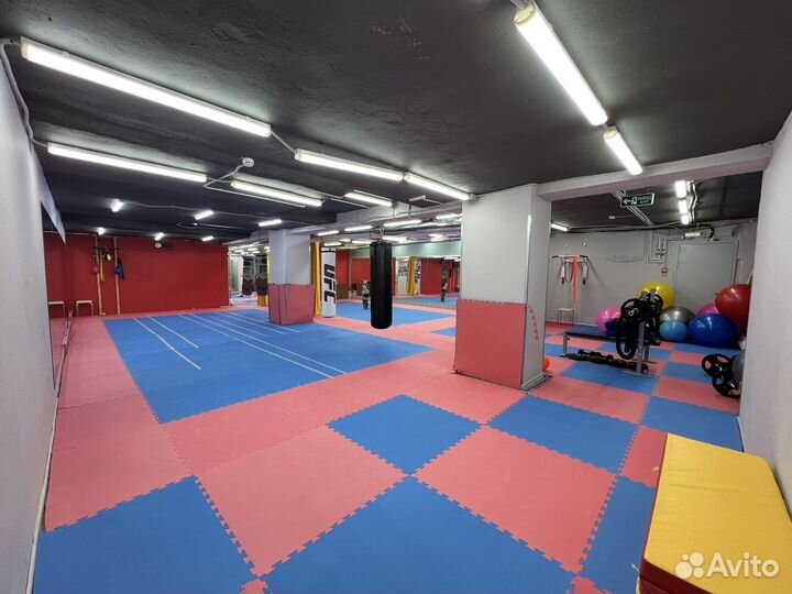 Тренер по художественной гимнастике