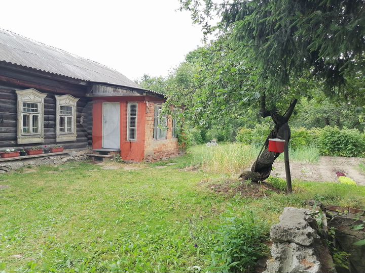 Дом 54 м² на участке 16,8 сот.