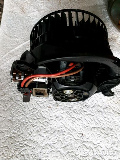 Запчасти на Mercedes