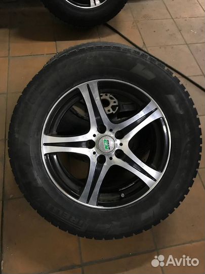 Колёса зимние в сборе 215/65 R16 98T 6.5J 5x112 ET
