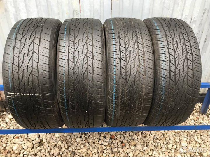 Continental ContiCrossContact LX2 215/65 R16