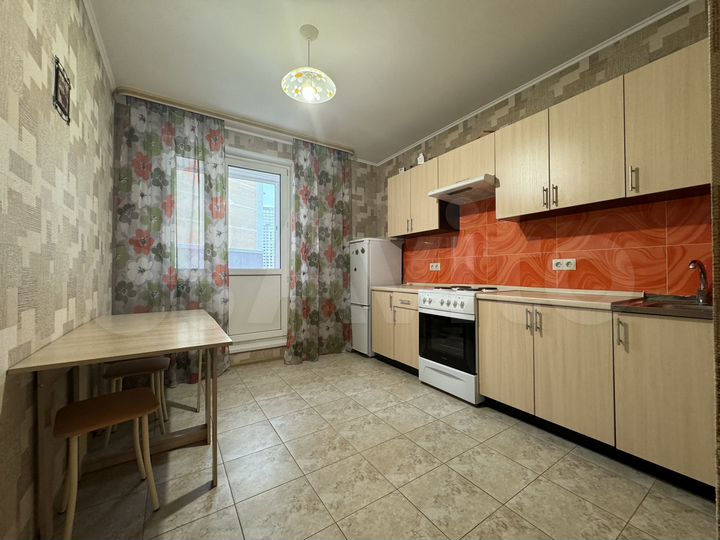 1-к. квартира, 40 м², 2/17 эт.