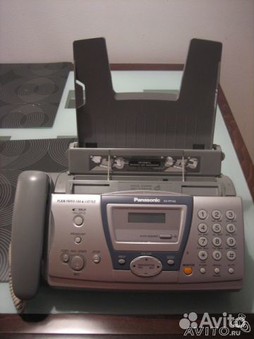 Телефон - факс Panasonic KX-FP143RU