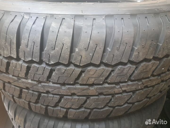 Bridgestone Dueler A/T 693 285/60 R18 116V
