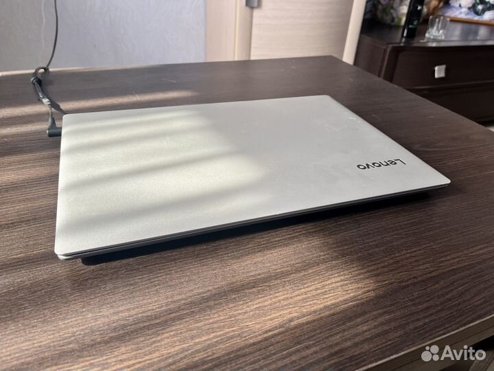 Ноутбук Lenovo ideapad 320-15IKB