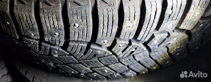 Continental IceContact 2 235/55 R20 105T