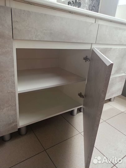 Кухонный гарнитур новый