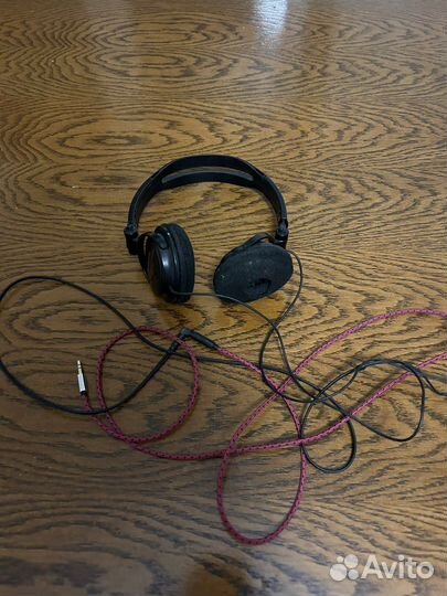 Наушники Sony