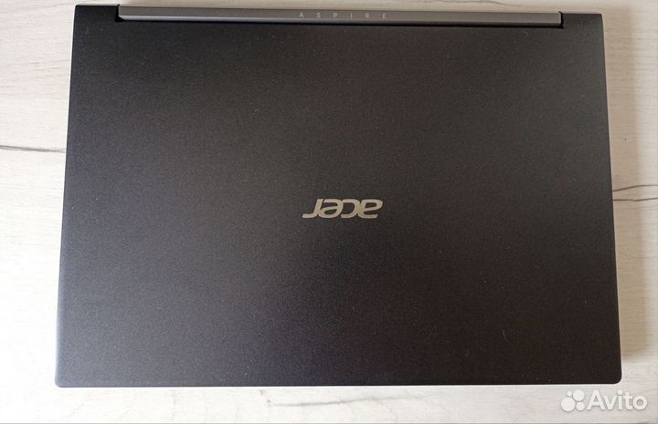 Acer Aspire 7 A715-43G