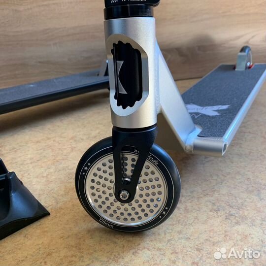 Трюковые самокаты для детей и подростков