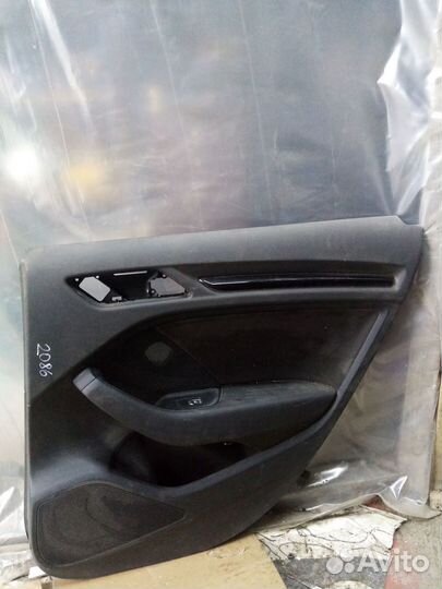 Audi RS3 обшивка двери задней правой