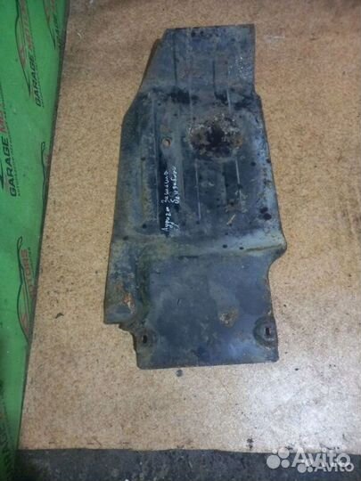 Защита топливного бака Audi 200 4Wd JS 1986