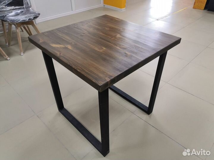 Столы в стиле лофт