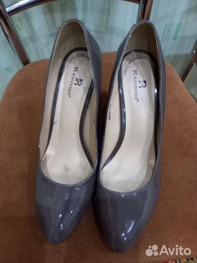 Кожаные лаковые туфли