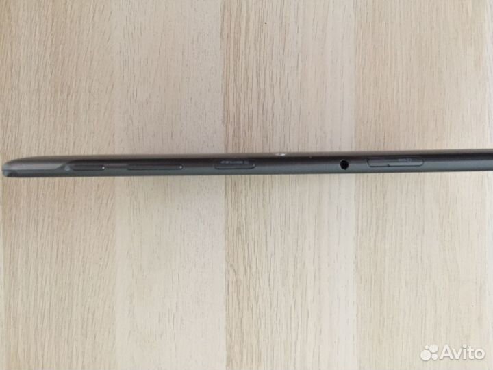 Планшет Samsung Galaxy Tab 2 10.1 GT-P5110 16Gb