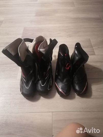 Продам ботинки лыжные