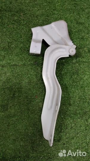 Петля капота левая Nissan Qashqai J11 2014