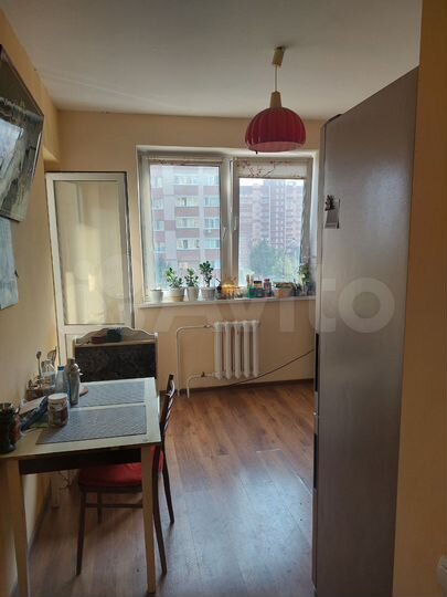 2-к. квартира, 60 м², 4/18 эт.