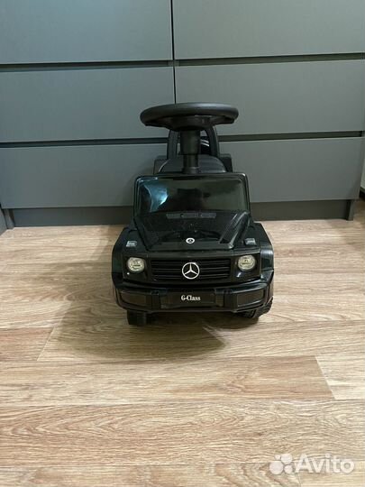 Детская машинка каталка mercedes