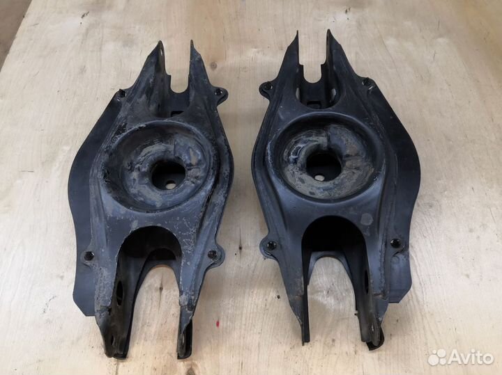 Рычаг задний Mercedes w204 w207 w212 w218