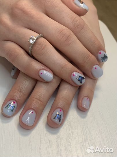 Наращивание ногтей