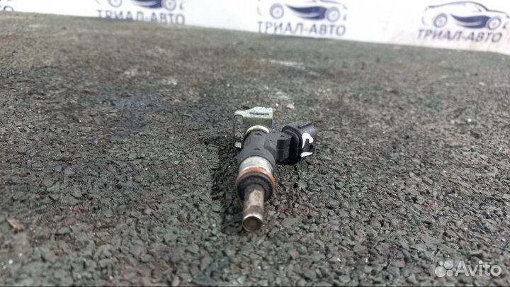 Форсунка топливная Mitsubishi Lancer 10 1.8 2007