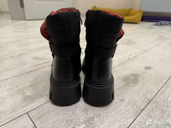 Дутики женские 41 размер бу