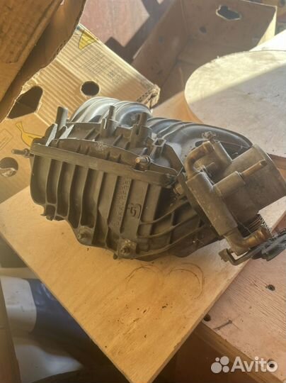 Впускной коллектор ваз(рессивер) 8 клапанный