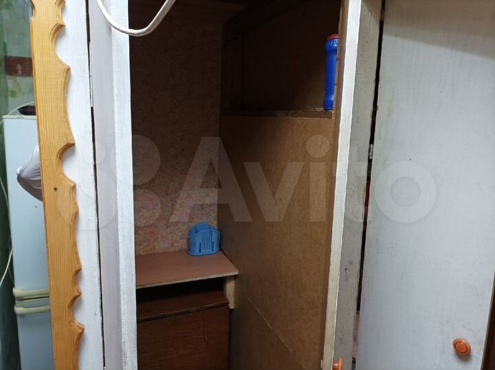 Комната 13 м² в 1-к., 2/4 эт.