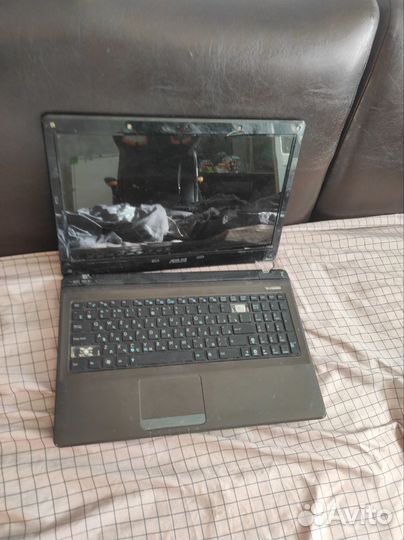Ноутбук asus