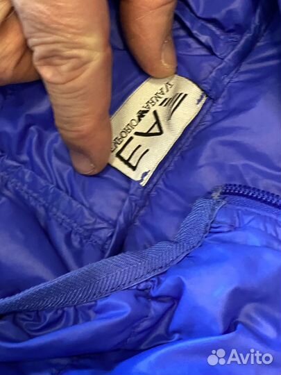 Микропуховик «Emporio Armani»/M/Оригинал