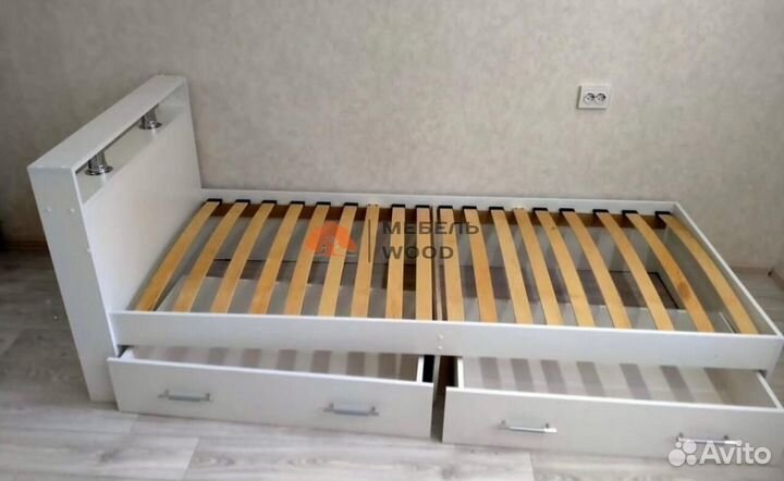 Кровать односпальная