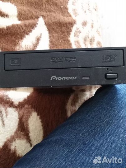 Пишущий DVD RW привод Рioneer dvr-s 19 lbk
