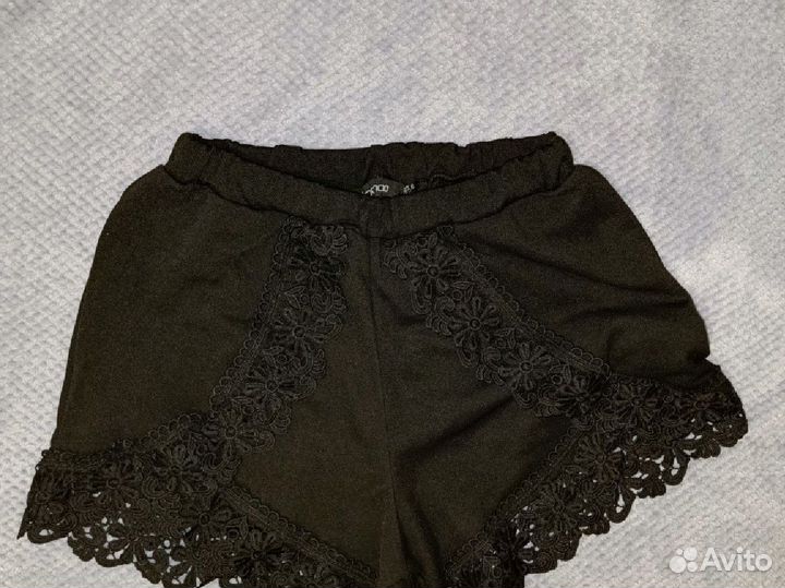 Шорты с гипюром