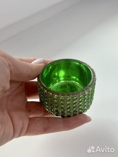Подсвечник под чайную свечу зеленый новый