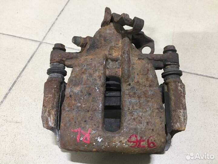 Суппорт задний левый Transporter T5 2003-2015