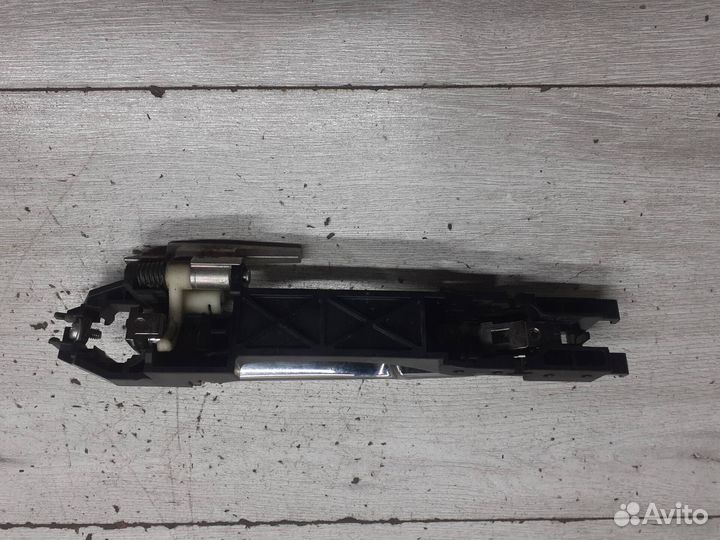 Ручка двери передней левой Nissan Almera G15