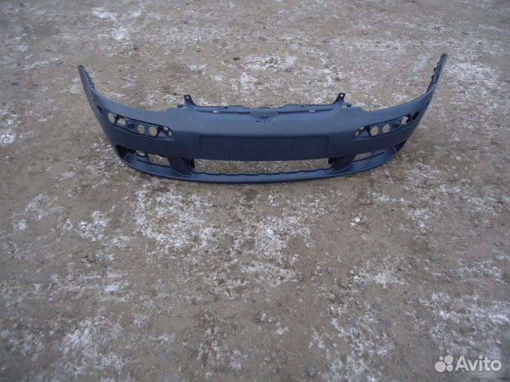 Бампер передний Volkswagen Golf 5
