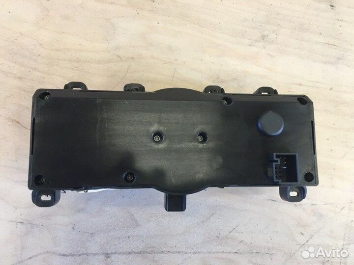 Блок управления климат-контролем задний Mercedes